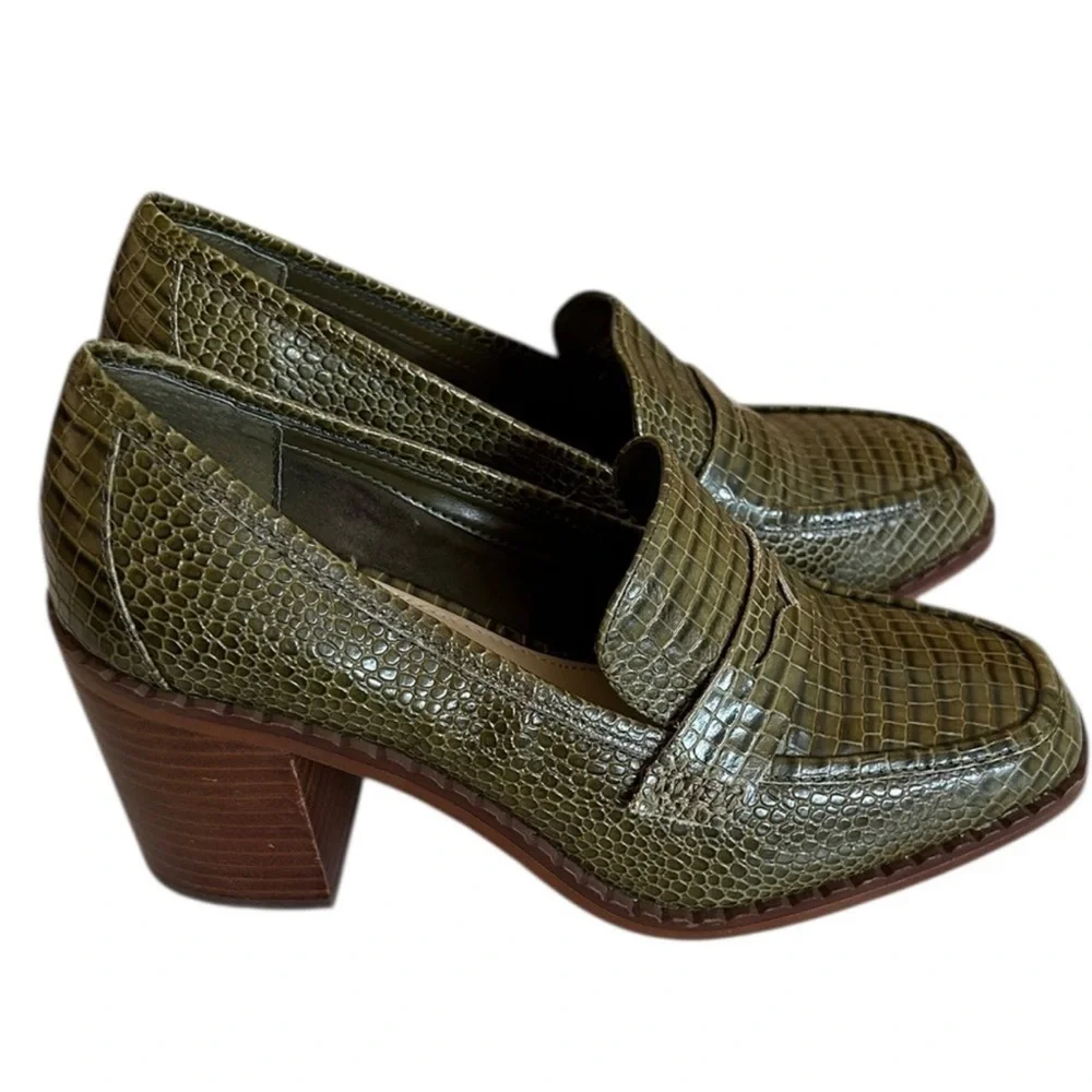 Vince Camuto Carigina Loafers Pumps Croc
Leather Heels Olive - Picture 1 of 5